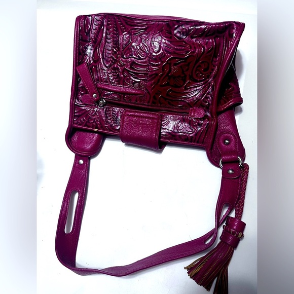 Elegant Burgundy Shoulder Bag - Picture 7 of 7